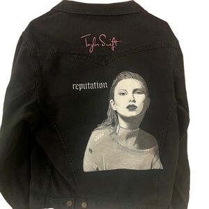 TAYLOR SWIFT Hand Painted Jean Jacket